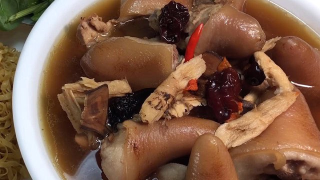 Duoi-heo-ham-thuoc-bac
